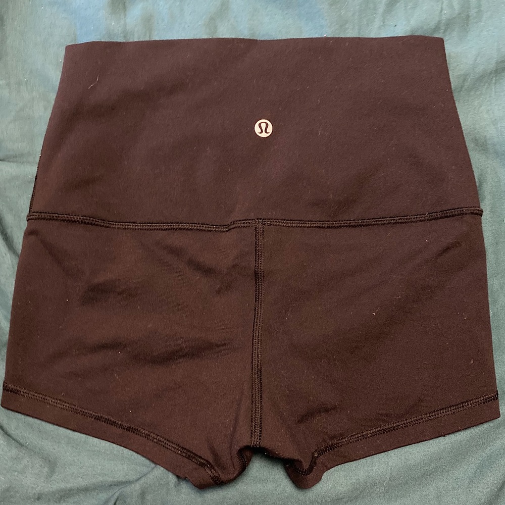 Lululemon black high waisted booty shorts